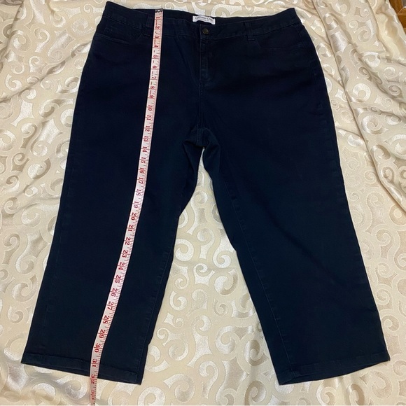 Coldwater Creek Sz 16 Natural Fit Black Cropped Pants Denim EUC - Picture 3 of 10